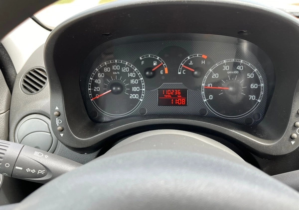 Fiat Panda cena 19900 przebieg: 110000, rok produkcji 2009 z Białystok małe 781